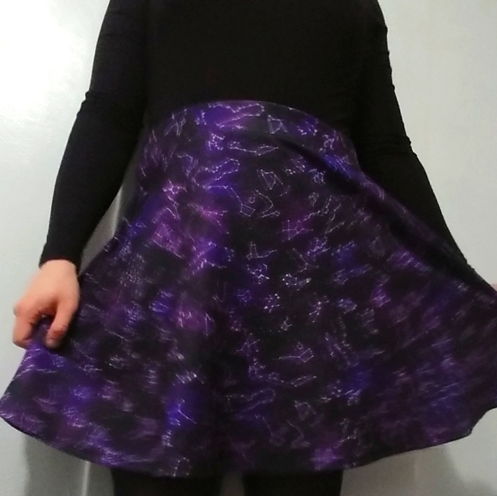 Hot Topic Purple Constellation Skater Skirt